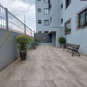 Apto Mobiliado com 95m², 3 dormitórios, 1 vaga, no bairro Cinqüentenário em Caxias do Sul para Alugar