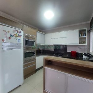 Apto Mobiliado com 95m², 3 dormitórios, 1 vaga, no bairro Cinqüentenário em Caxias do Sul para Alugar