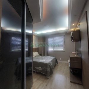 Apto Mobiliado com 95m², 3 dormitórios, 1 vaga, no bairro Cinqüentenário em Caxias do Sul para Alugar