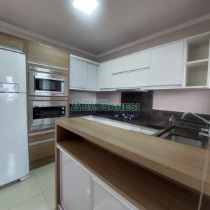 Apto Mobiliado com 95m², 3 dormitórios, 1 vaga, no bairro São Pelegrino em Caxias do Sul para Alugar