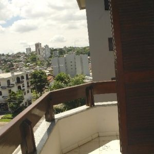 Apto Mobiliado com 140m², 3 dormitórios, 2 vagas, no bairro Bela Vista em Caxias do Sul para Alugar