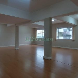 Loja com 192m², no bairro Centro em Caxias do Sul para Alugar