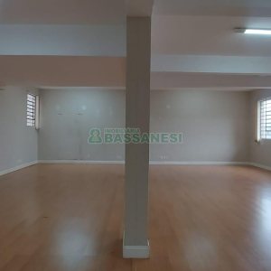 Loja com 192m², no bairro Centro em Caxias do Sul para Alugar