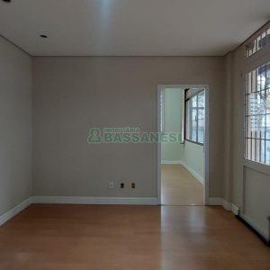 Loja com 192m², no bairro Centro em Caxias do Sul para Alugar