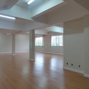 Loja com 192m², no bairro Centro em Caxias do Sul para Alugar