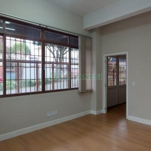 Loja com 192m², no bairro Centro em Caxias do Sul para Alugar