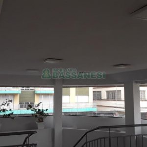 Loja com 157m², 1 vaga, no bairro Pio X em Caxias do Sul para Alugar