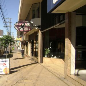 Loja com 65m², 1 vaga, no bairro Pio X em Caxias do Sul para Alugar ou Comprar