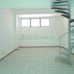 Loja com 65m², 1 vaga, no bairro Pio X em Caxias do Sul para Alugar ou Comprar