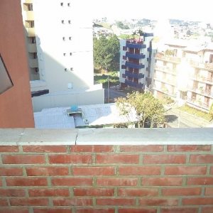 Apto Mobiliado com 97m², 2 dormitórios, 1 vaga, no bairro Panazzolo em Caxias do Sul para Alugar