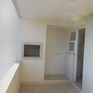 Apartamento com 103m², 2 dormitórios, 1 vaga, no bairro Centro em Caxias do Sul para Alugar