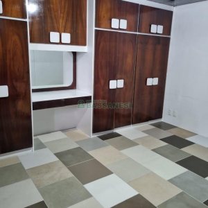 Casa Comercial com 407m², 3 dormitórios, 2 vagas, no bairro Sagrada Família em Caxias do Sul para Alugar