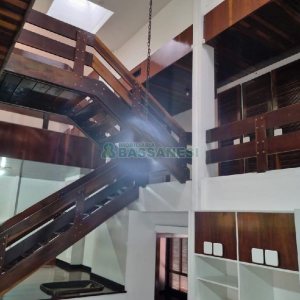 Casa Comercial com 407m², 3 dormitórios, 2 vagas, no bairro Sagrada Família em Caxias do Sul para Alugar