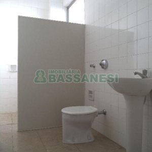 Sala com 30m², no bairro Centro em Caxias do Sul para Alugar