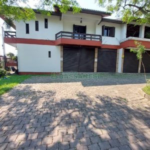 Loja com 110m², no bairro Marechal Floriano em Caxias do Sul para Alugar