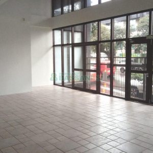 Loja com 600m², 16 vagas, no bairro Centro em Caxias do Sul para Alugar