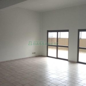 Loja com 600m², 16 vagas, no bairro Centro em Caxias do Sul para Alugar
