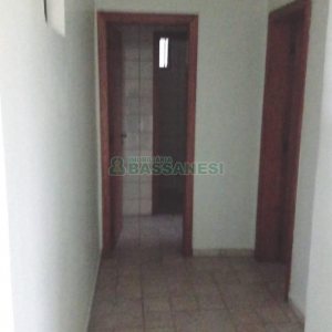Loja com 600m², 16 vagas, no bairro Centro em Caxias do Sul para Alugar
