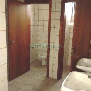 Loja com 600m², 16 vagas, no bairro Centro em Caxias do Sul para Alugar