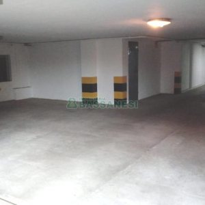 Loja com 600m², 16 vagas, no bairro Centro em Caxias do Sul para Alugar