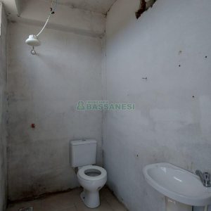 Loja com 285m², no bairro Universitário em Caxias do Sul para Alugar