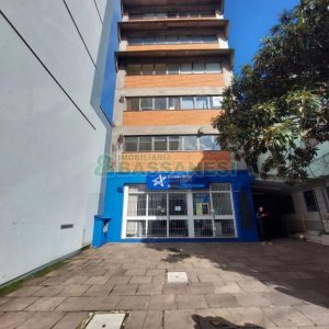 Sala com 240m², 1 vaga, no bairro Centro em Caxias do Sul para Alugar