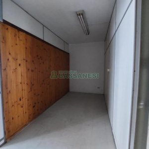 Sala com 240m², 1 vaga, no bairro Centro em Caxias do Sul para Alugar