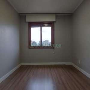 Apartamento com 140m², 3 dormitórios, 1 vaga, no bairro Centro em Caxias do Sul para Alugar