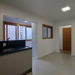 Apartamento com 140m², 3 dormitórios, 1 vaga, no bairro Centro em Caxias do Sul para Alugar