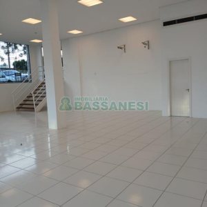 Loja com 380m², no bairro Santa Catarina em Caxias do Sul para Alugar