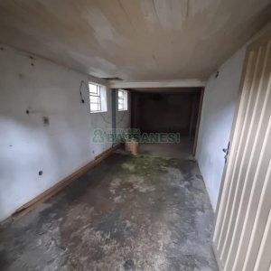 Casa Comercial com 100m², 2 dormitórios, 1 vaga, no bairro Panazzolo em Caxias do Sul para Alugar