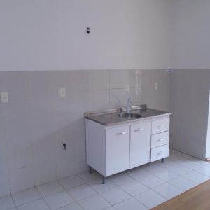 Apartamento com 40m², 1 dormitório, 1 vaga, no bairro Lourdes em Caxias do Sul para Alugar