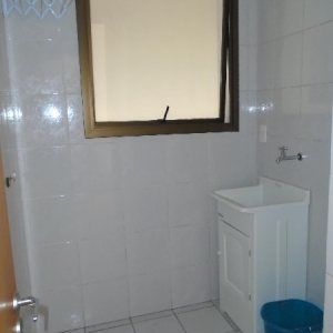 Apartamento com 40m², 1 dormitório, 1 vaga, no bairro Lourdes em Caxias do Sul para Alugar