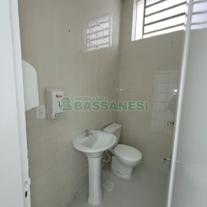 Loja com 180m², no bairro Lourdes em Caxias do Sul para Alugar