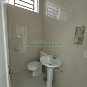 Loja com 180m², no bairro Lourdes em Caxias do Sul para Alugar