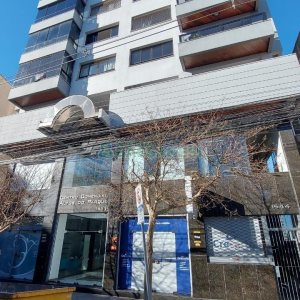 Sala com 45m², no bairro Centro em Caxias do Sul para Comprar