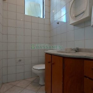 Sala com 45m², no bairro Centro em Caxias do Sul para Comprar