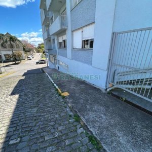 Loja com 1058m², no bairro Ana Rech em Caxias do Sul para Comprar