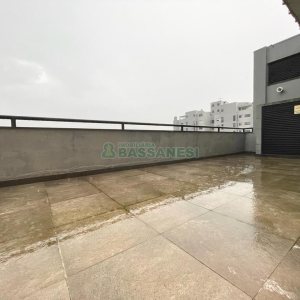 Sala Mobiliada com 172m², no bairro Centro em Caxias do Sul para Alugar