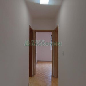 Apartamento com 80m², 2 dormitórios, no bairro Madureira em Caxias do Sul para Alugar