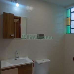 Apartamento com 80m², 2 dormitórios, no bairro Madureira em Caxias do Sul para Alugar