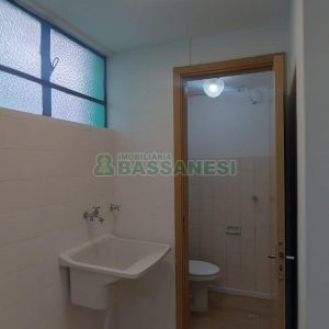Apartamento com 80m², 2 dormitórios, no bairro Madureira em Caxias do Sul para Alugar