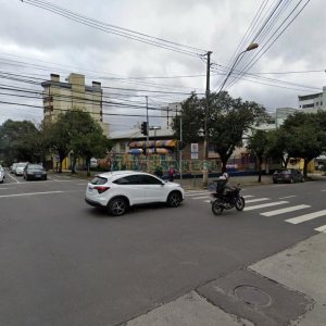 Casa Comercial com 370m², no bairro São Pelegrino em Caxias do Sul para Alugar