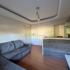 Apto Mobiliado com 82m², 2 dormitórios, 3 vagas, no bairro Petrópolis em Caxias do Sul para Alugar