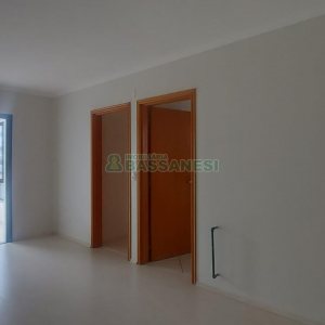 Apartamento com 94m², 3 dormitórios, 2 vagas, no bairro Pio X em Caxias do Sul para Alugar