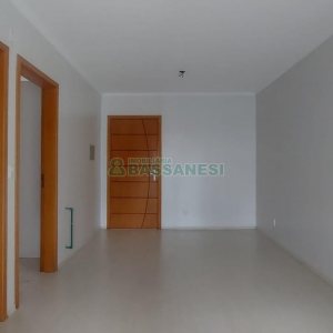 Apartamento com 94m², 3 dormitórios, 2 vagas, no bairro Pio X em Caxias do Sul para Alugar