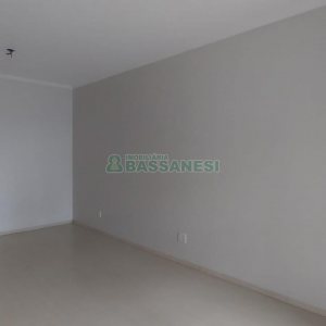 Apartamento com 94m², 3 dormitórios, 2 vagas, no bairro Pio X em Caxias do Sul para Alugar