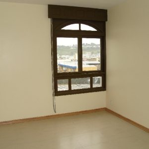 Apartamento com 74m², 2 dormitórios, 1 vaga, no bairro São José em Caxias do Sul para Comprar