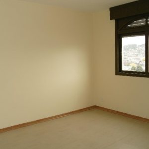 Apartamento com 74m², 2 dormitórios, 1 vaga, no bairro São José em Caxias do Sul para Comprar