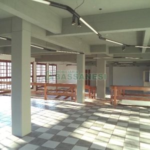 Loja com 380m², no bairro Santa Catarina em Caxias do Sul para Alugar